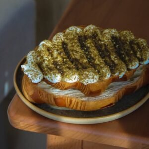 Labneh Zattar Croissant