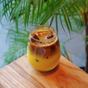 SAFFRON LATTE
